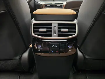 Lexus RX450d F Sport Design