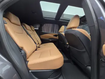 Lexus RX450d F Sport Design