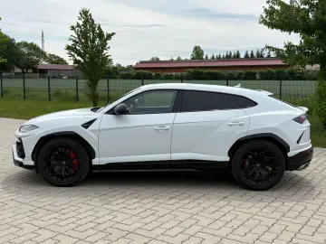 LAMBORGHINI Urus MY2022  Pano  B&O  HUD  Akrapovic  Massage