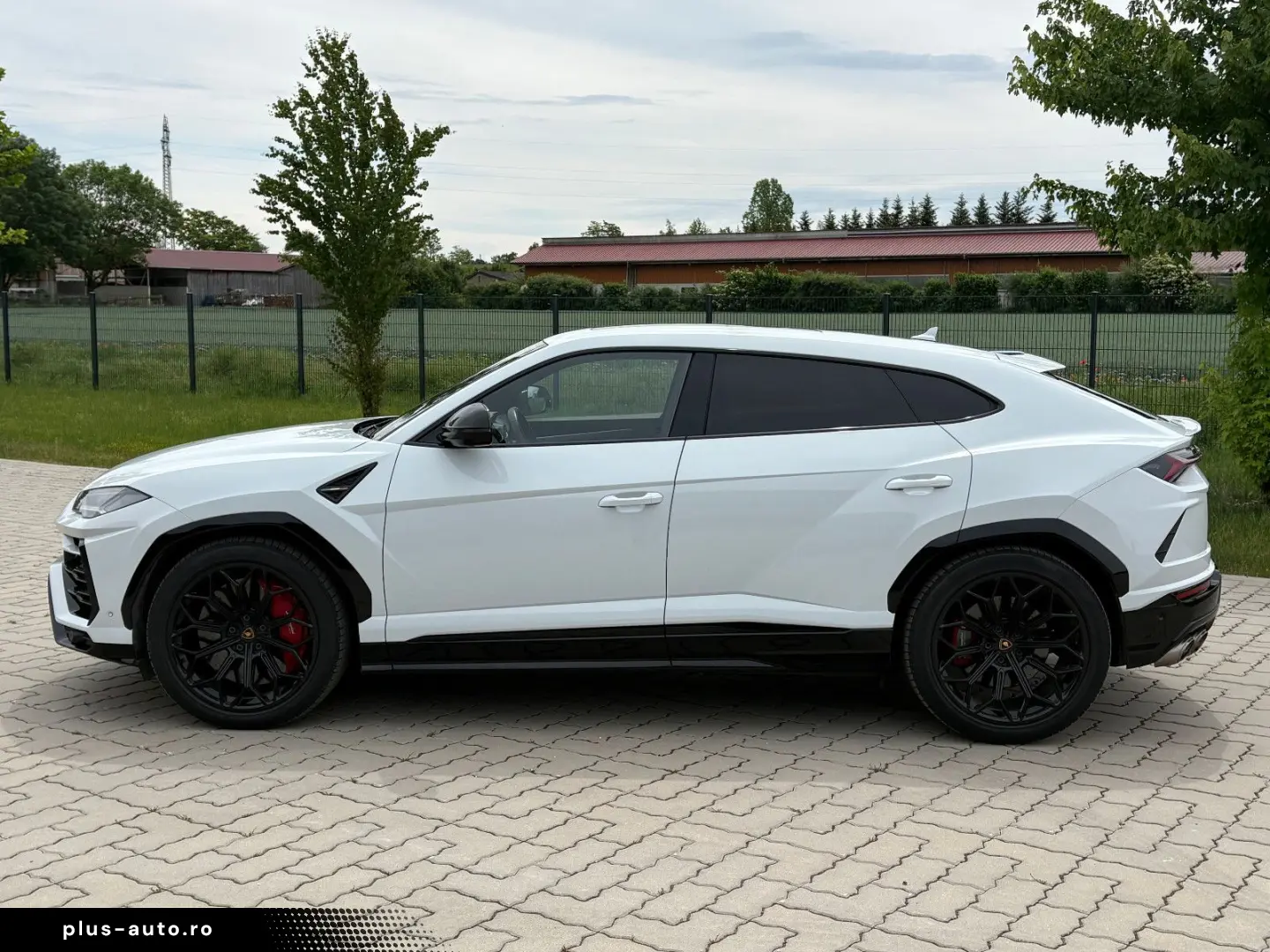 LAMBORGHINI Urus MY2022  Pano  B&O  HUD  Akrapovic  Massage