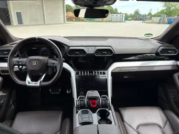 LAMBORGHINI Urus MY2022  Pano  B&O  HUD  Akrapovic  Massage
