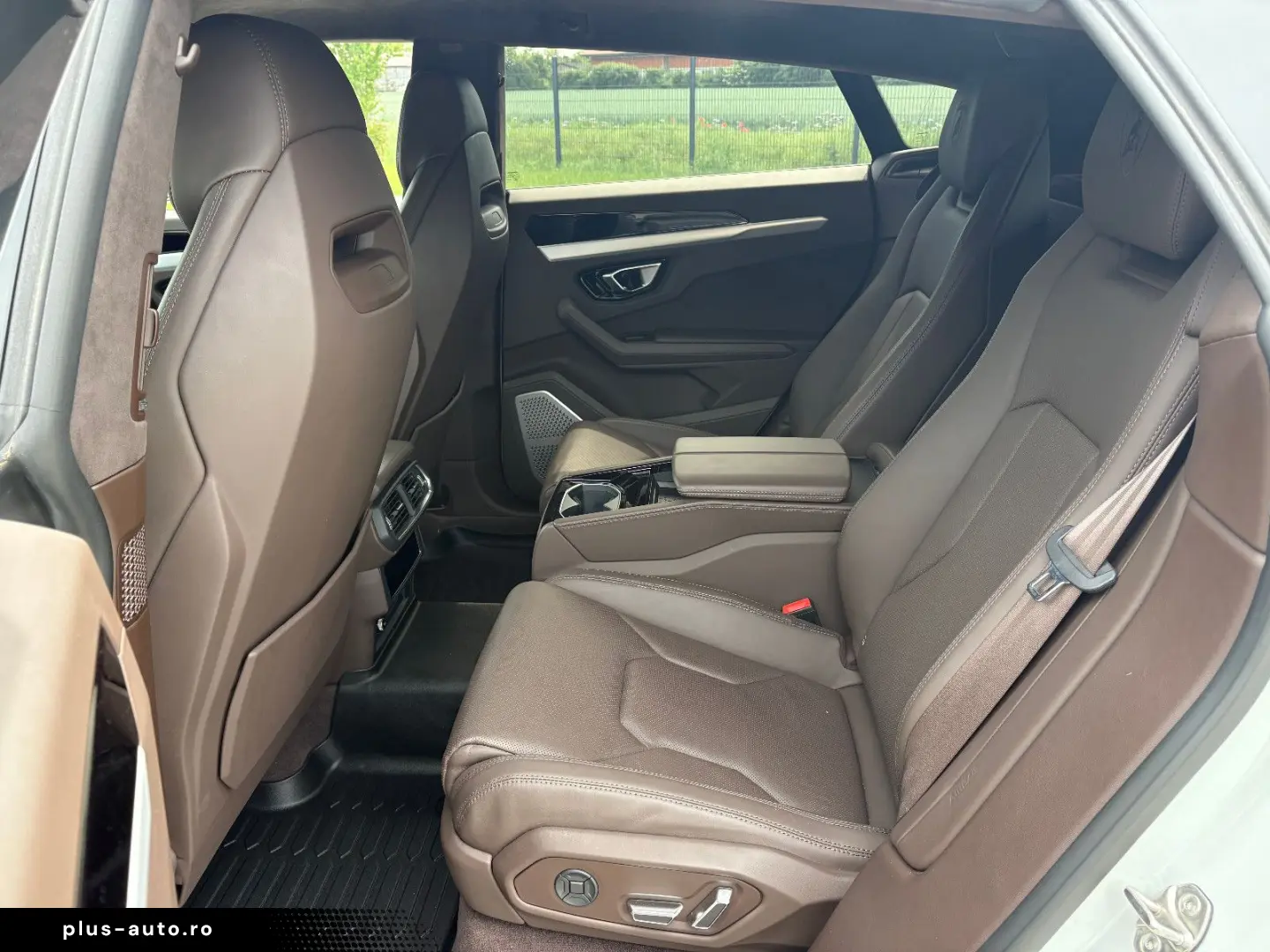 LAMBORGHINI Urus MY2022  Pano  B&O  HUD  Akrapovic  Massage