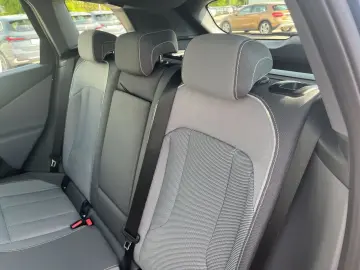 BMW X3 20d xDrive AHK Panodach Navi Harman Kardon
