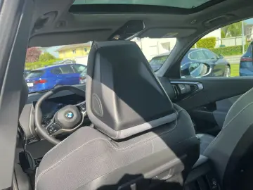 BMW X3 20d xDrive AHK Panodach Navi Harman Kardon