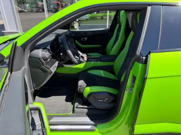 LAMBORGHINI URUS 4.0 V8  PEARL CAPSULE EDITION  B&O 3D