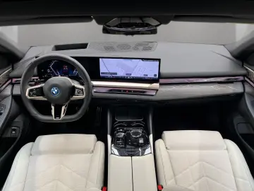 BMW 550e xDrive M Sport Driv.Assist.Prof Kamera LED