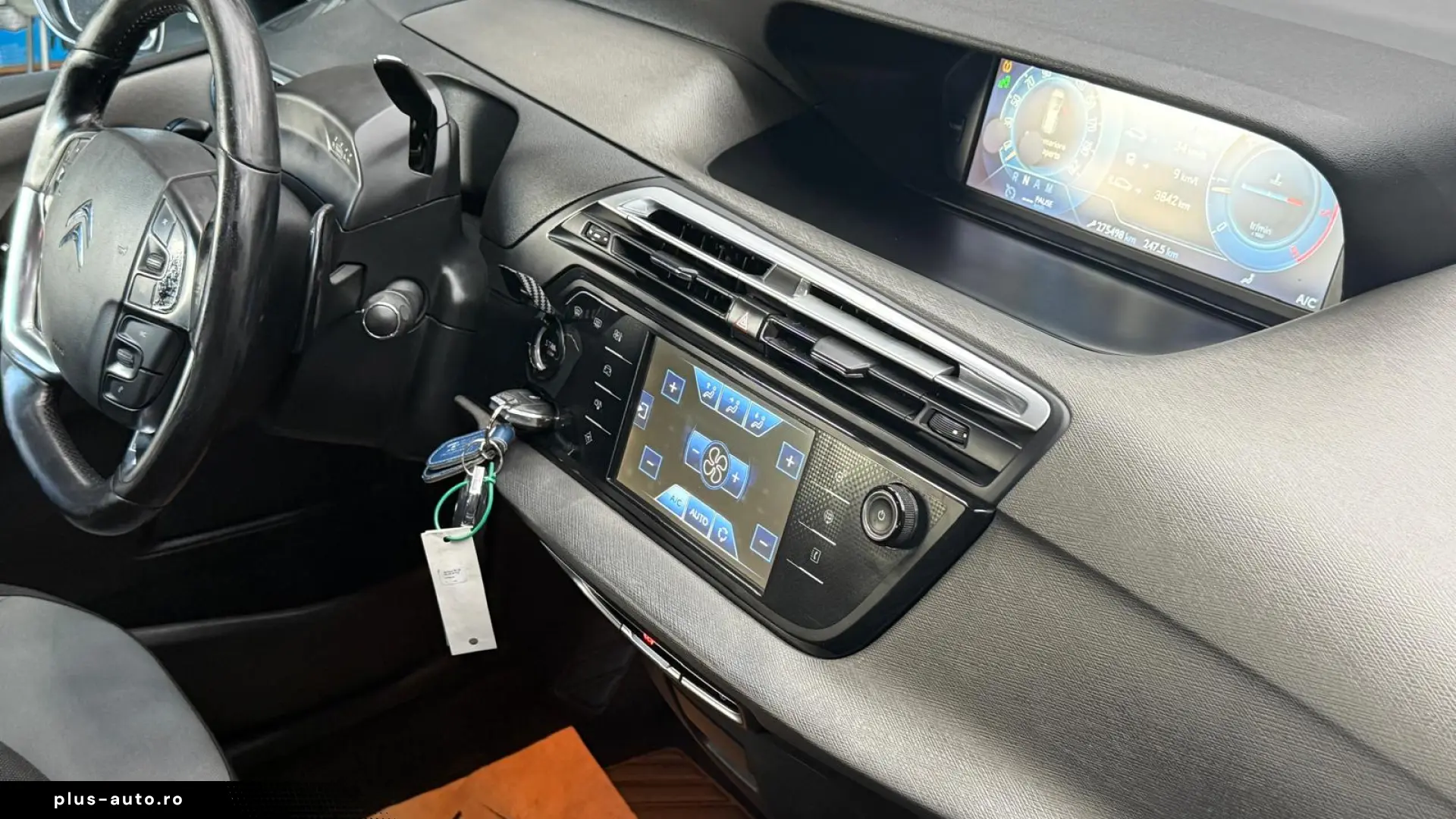 CITROEN C4     7 locuri