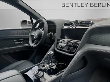Bentley Bentayga V8 -1.HAND-BLACKLINE - BENTLEY BERLIN -