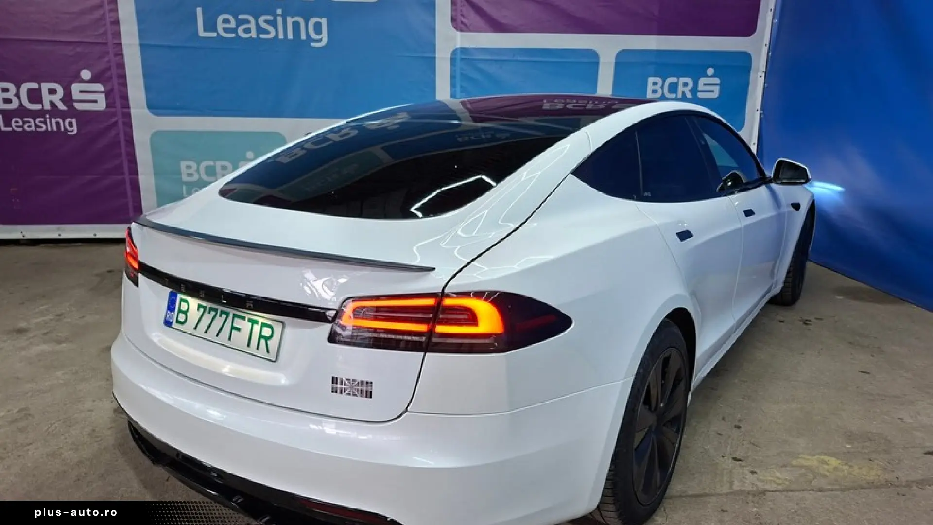Tesla MODEL S – Plaid