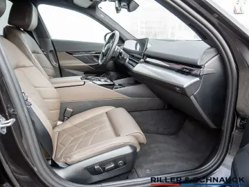 BMW 550e xDrive M-Sport 360 KAM H K SITZBELÜFTUNG