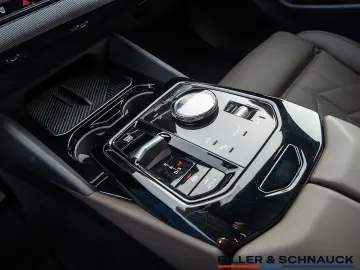 BMW 550e xDrive M-Sport 360 KAM H K SITZBELÜFTUNG