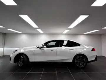 BMW 550e xDrive Lim. M Sportpaket B&W Drivingass. Pr