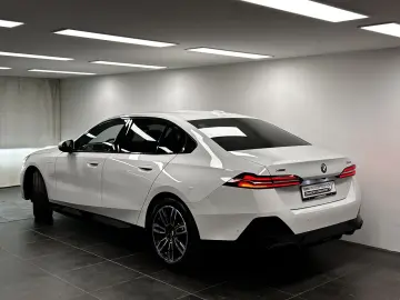BMW 550e xDrive Lim. M Sportpaket B&W Drivingass. Pr