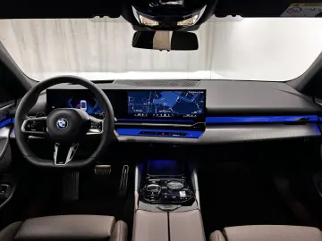 BMW 550e xDrive Lim. M Sportpaket B&W Drivingass. Pr