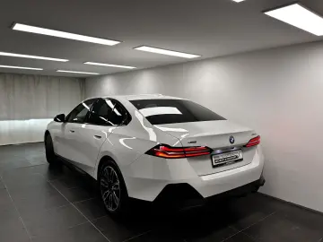 BMW 550e xDrive Lim. M Sportpaket B&W Drivingass. Pr