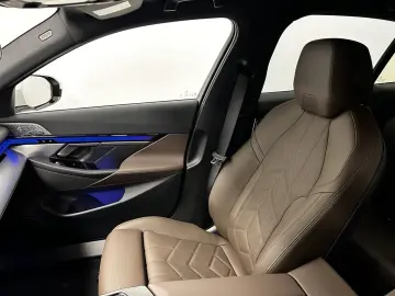 BMW 550e xDrive Lim. M Sportpaket B&W Drivingass. Pr