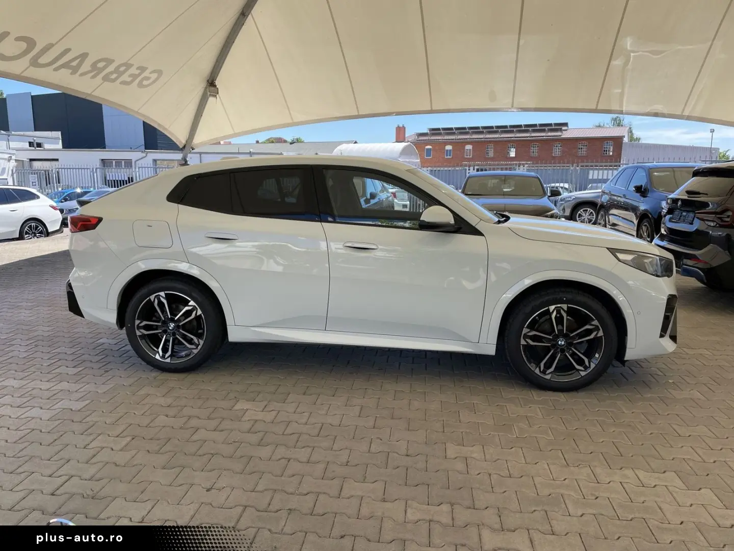 BMW X2 xDrive20d    M Sport LED LC Plus AHK Kamera M