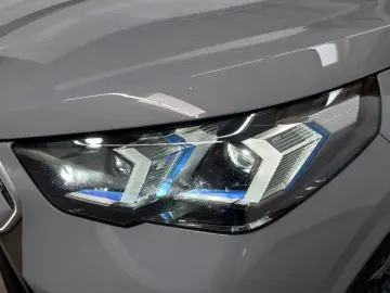 BMW X2 20d xDrive M Sport AHK HEADUP PANO 360  ACC