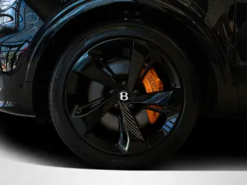 Bentley Bentayga V8
