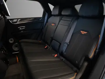 Bentley Bentayga V8