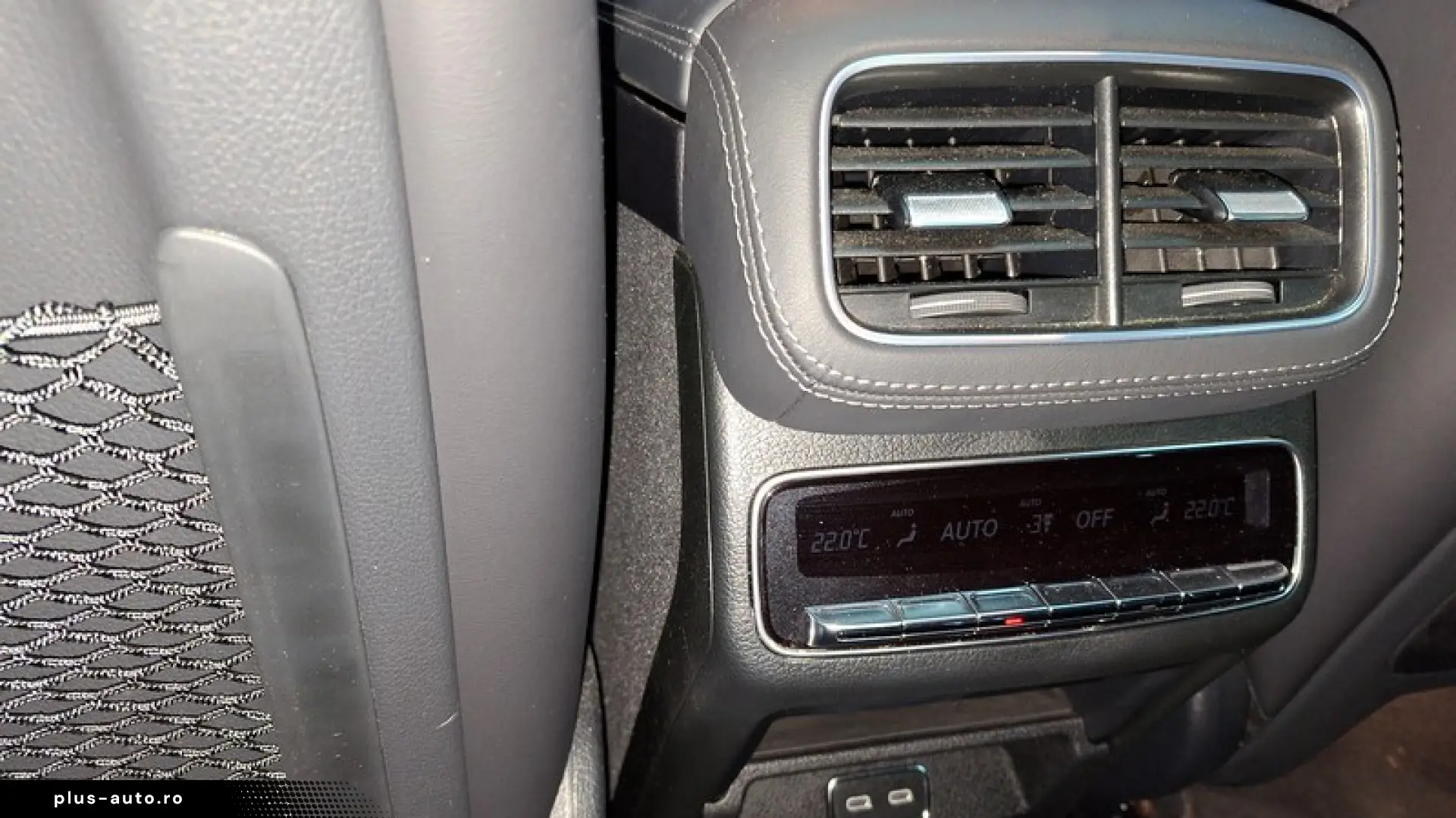 Detalii despre  Mercedes Benz GLE Coupe 53 AMG