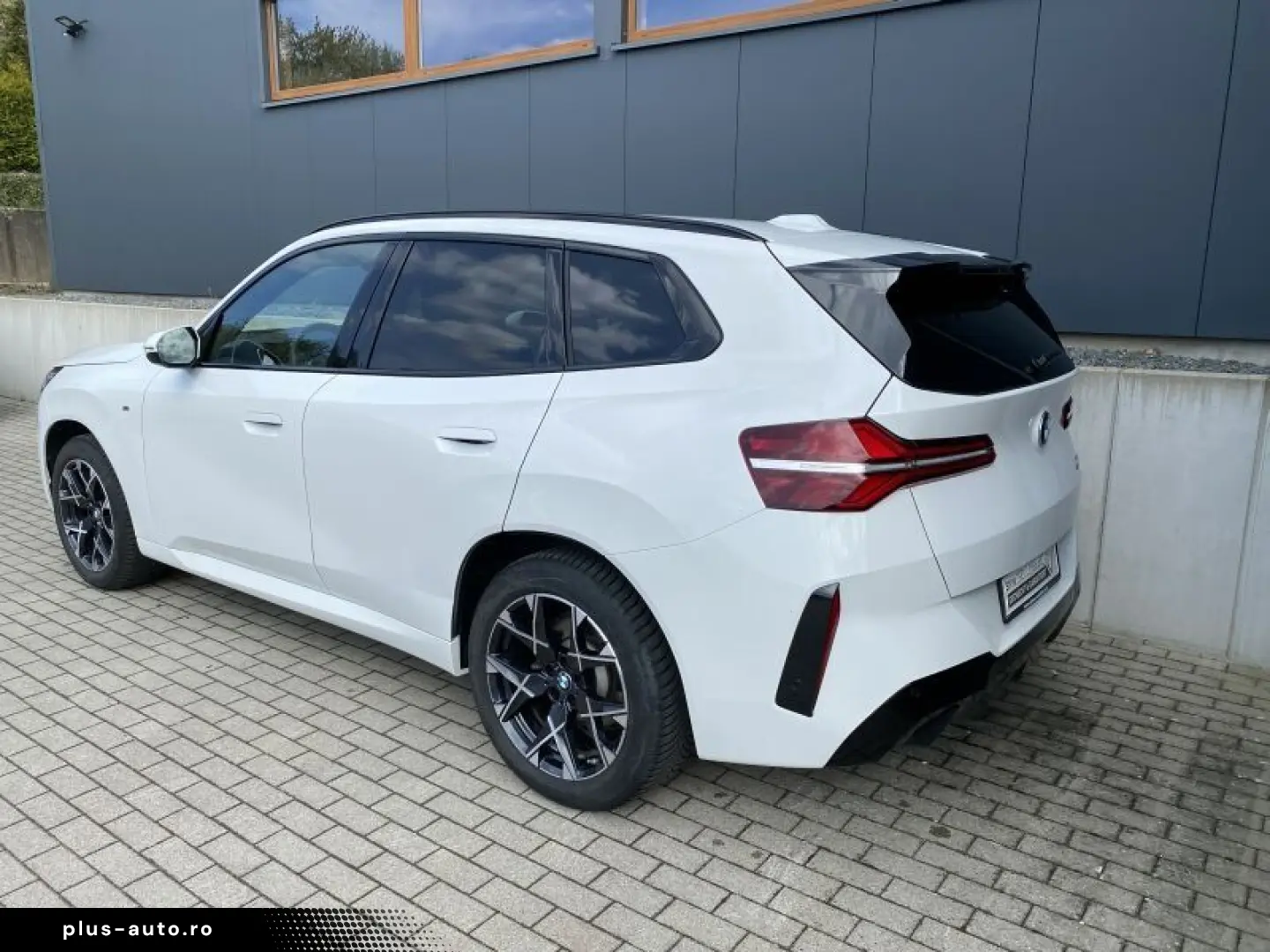 BMW X3 xDrive20d SAG M Sport AHK LED  K-ZUG MEM LHZ