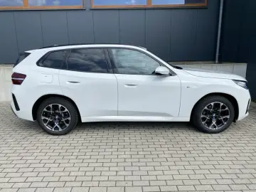 BMW X3 xDrive20d SAG M Sport AHK LED  K-ZUG MEM LHZ