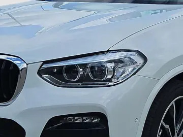 BMW X3 xDrive 30e M Sport NAVI DAB LiveCockpit LED