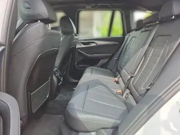 BMW X3 xDrive 30e M Sport NAVI DAB LiveCockpit LED