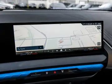 BMW X3 20 xDrive M Sport Navi AHK H