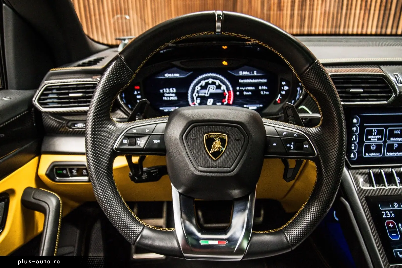 LAMBORGHINI Urus 4.0 V8 Autom.