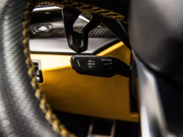 LAMBORGHINI Urus 4.0 V8 Autom.