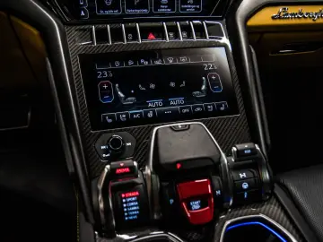 LAMBORGHINI Urus 4.0 V8 Autom.