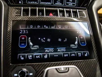 LAMBORGHINI Urus 4.0 V8 Autom.