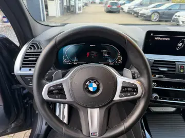 BMW X3 xDrive 30 e M Sport Leder DAB HUD AHK