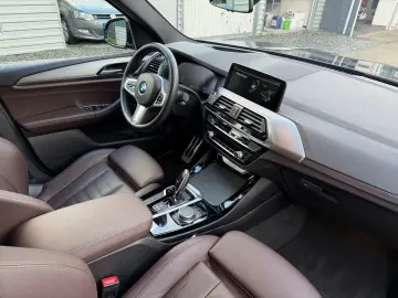 BMW X3 xDrive 30 e M Sport Leder DAB HUD AHK