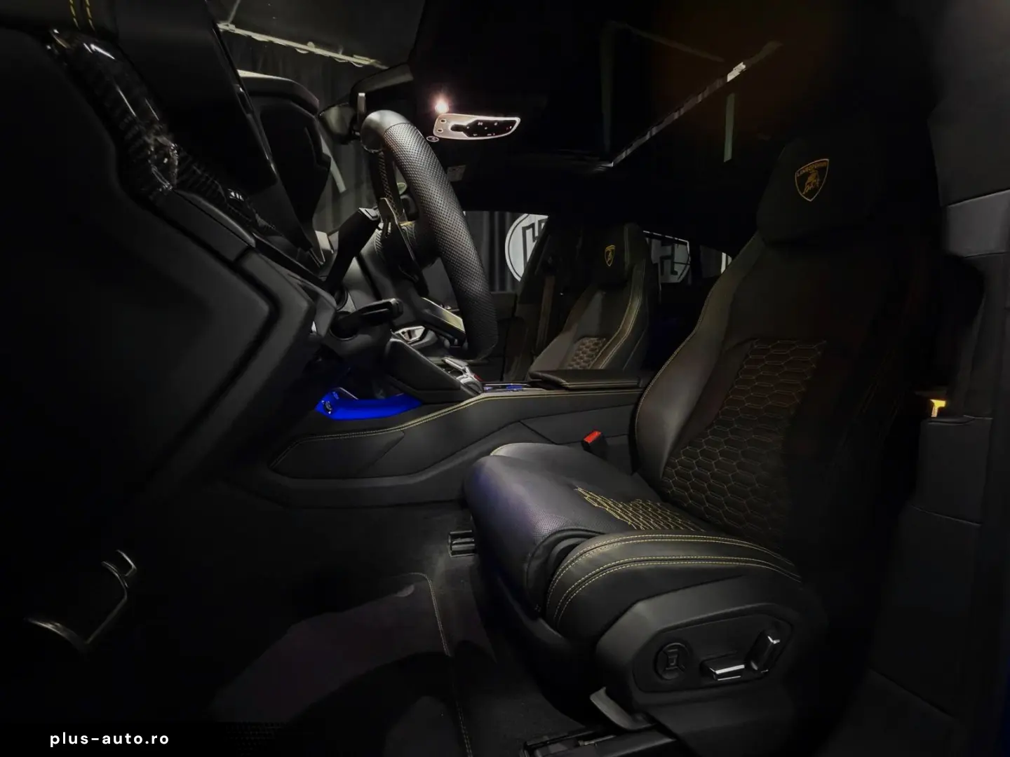 LAMBORGHINI  FULLCARBON PANO 360  PPF B&O HUD ALCANT