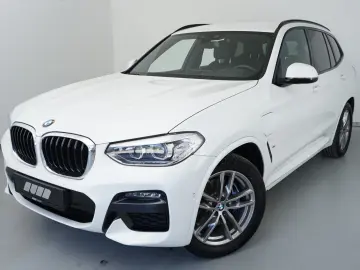 BMW X3 xDrive 30e (M-Sport Navi LED HUD ACC Leder)