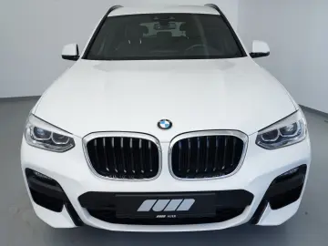 BMW X3 xDrive 30e (M-Sport Navi LED HUD ACC Leder)