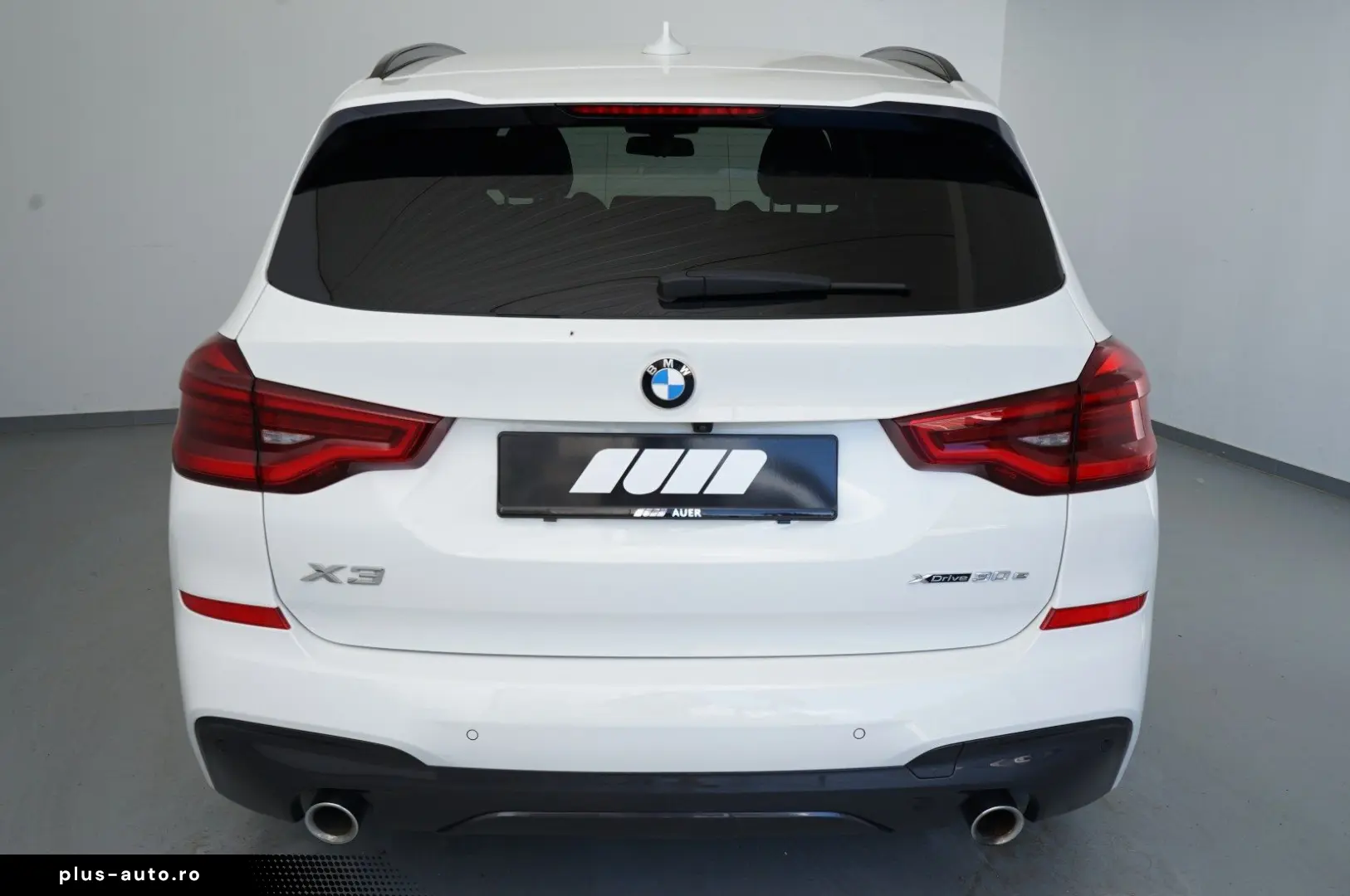 BMW X3 xDrive 30e (M-Sport Navi LED HUD ACC Leder)