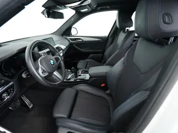 BMW X3 xDrive 30e (M-Sport Navi LED HUD ACC Leder)