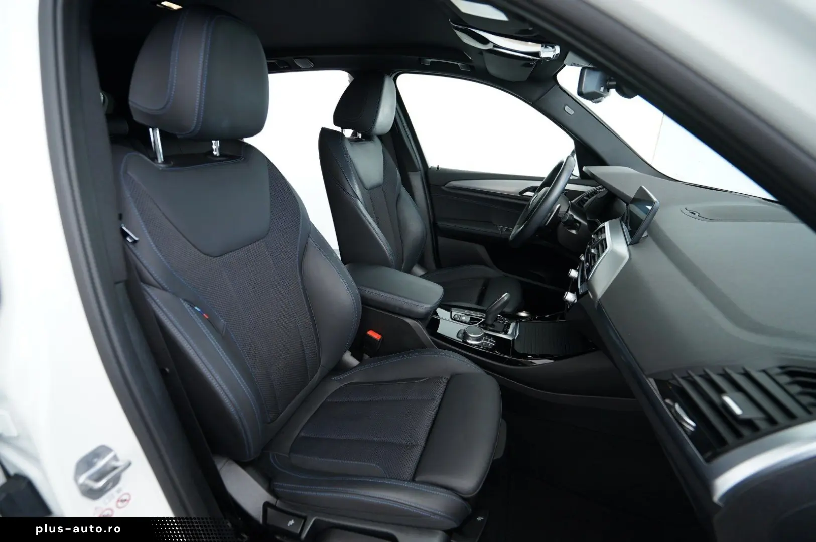 BMW X3 xDrive 30e (M-Sport Navi LED HUD ACC Leder)