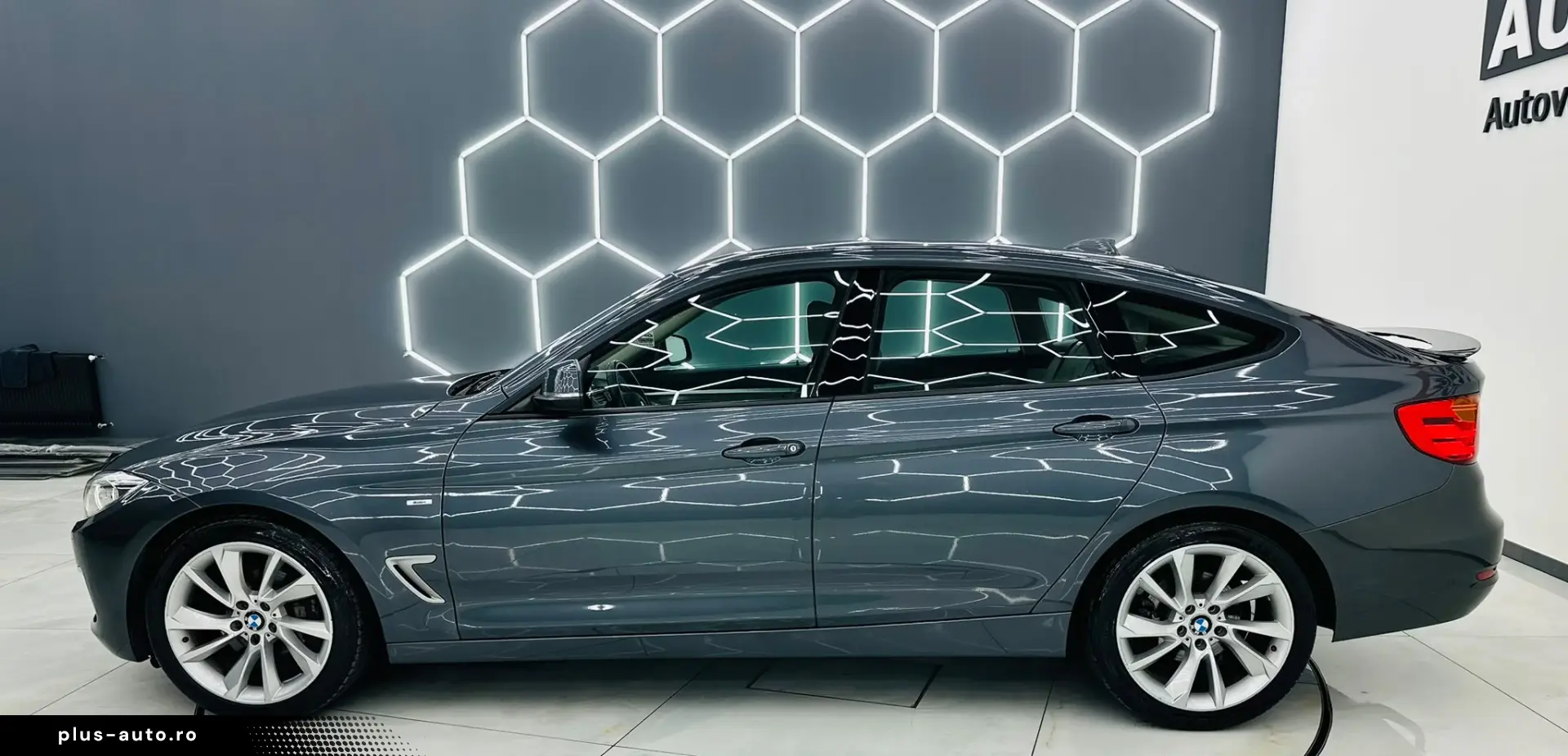 BMW 318d 2013 2.0D E5 Garantie 12 Luni Rate Avans 0 Doar Cu