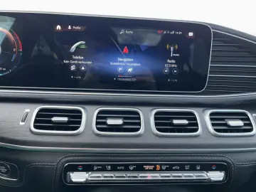 MERCEDES-BENZ GLE 350de 4M AMG Pano 360  LED Alu20