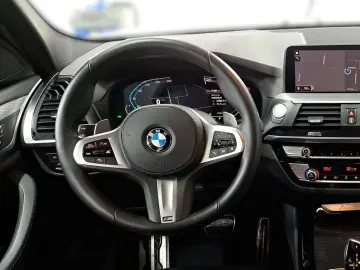 BMW X3 xDrive20d Aut. M Sport RFK AHK NAVI LED