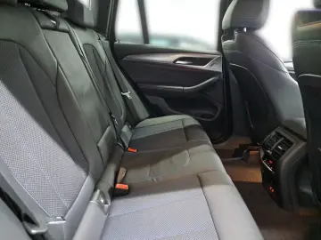 BMW X3 xDrive20d Aut. M Sport RFK AHK NAVI LED