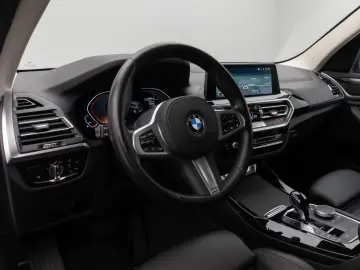BMW X3 xD20i Kamera DAB HiFi Leder M Sport 19Zoll