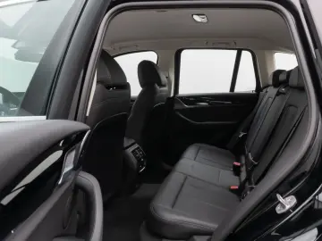BMW X3 xD20i Kamera DAB HiFi Leder M Sport 19Zoll
