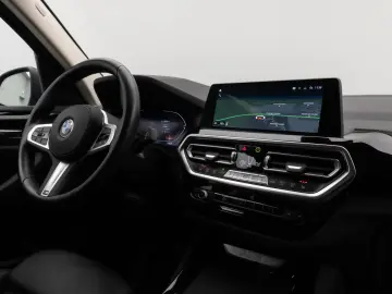 BMW X3 xD20i Kamera DAB HiFi Leder M Sport 19Zoll