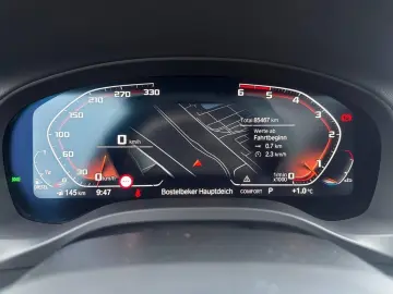 BMW X3 xDrive30d M SPORT AdLED AHK Pano HiFi HUD Kam